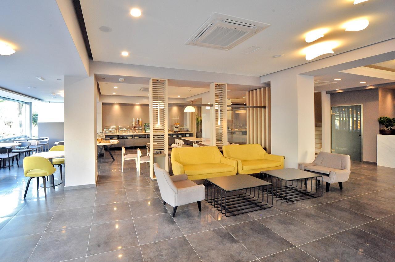 Astron Suites & Apartments 科斯镇 外观 照片